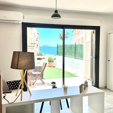 The Pearl Of Pinacho - Front & Swimming Pool Εστεπόνα