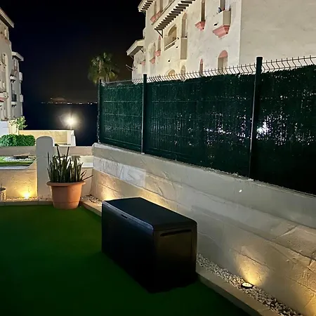 The Pearl Of Pinacho - Front & Swimming Pool Εστεπόνα